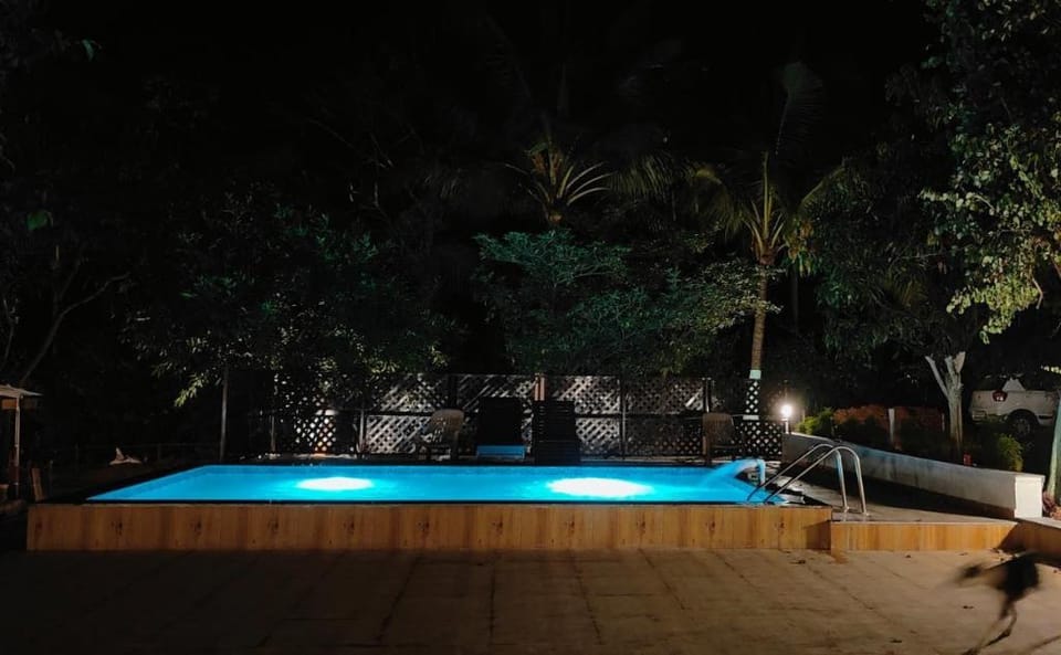 Nakshatra Farms Hotel in Maharashtra