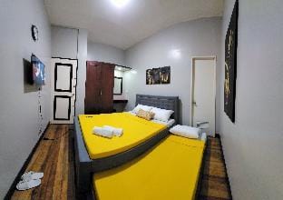 Trancoville 1 BR Guest Suite w/ Parking Vacation rental in Baguio
