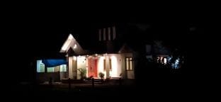 Dion Villa: Modern 2 BHK House @Chalakudy Vacation rental in Kerala