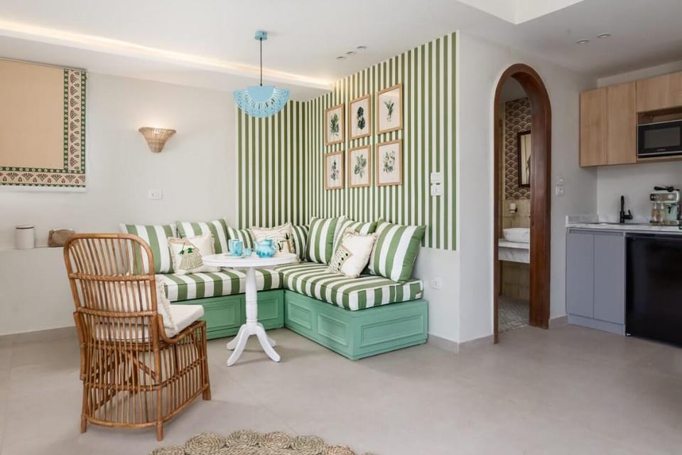 "Fancy Pyramids' view: Giza's Gem" Apartment in Egypt