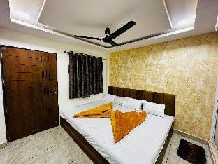 Hotel shipra Paradise Villa in India