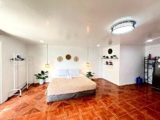 Cozy Feliz Studio| Wifi | Tourism Road Apartment in General Luna