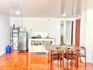 Cozy Feliz Studio| Wifi | Tourism Road Apartment in General Luna