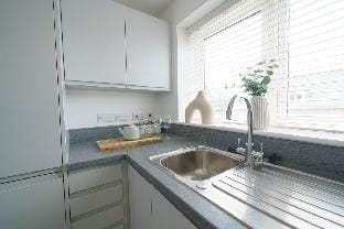 Riverside Haven in Woodbridge | Private Balcony Apartment in Mid Suffolk District