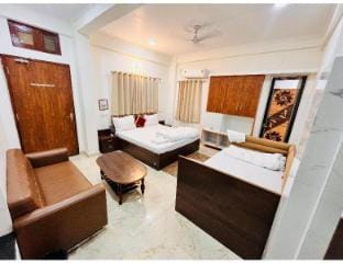 Shri Ram Guest House 1 Rk Apartment in Varanasi