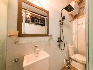Old Quarter Studio 2 Bedrooms with Laundry & Dryer Vacation rental in Hanoi