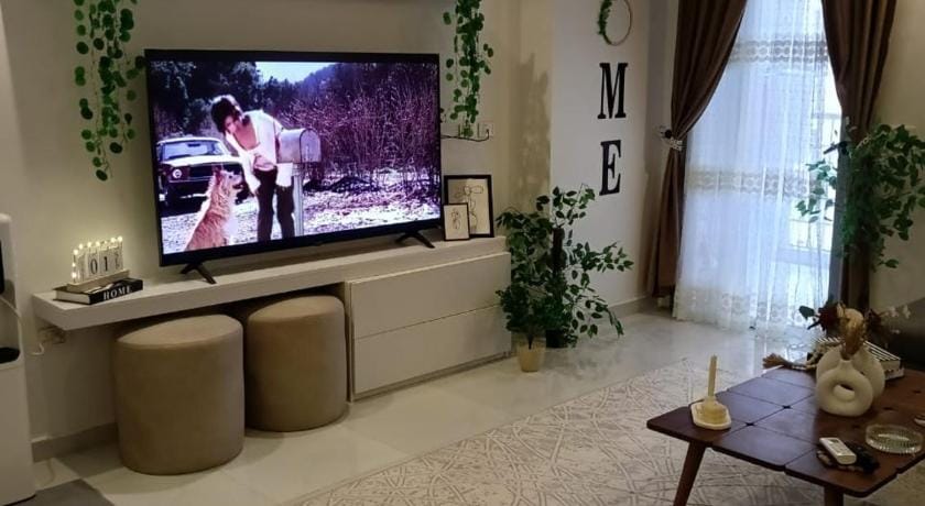 Women only, Master Room in Compound one kattameya Apartment in Cairo Governorate