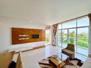 Ocean Vista Condotel - Căn hộ nghỉ dưỡng Mũi Né  Apartment in Phan Thiet
