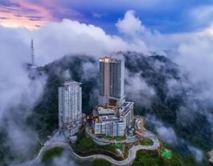 Genting Hilltop Ion 3 adult with king Bed Apartment in Selangor, Malaysia