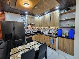 Burnham Suites Hotel Transient near Burnham Park Apartment in Baguio