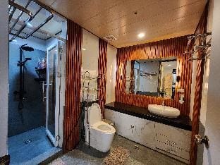 Burnham Suites Hotel Transient near Burnham Park Apartment in Baguio