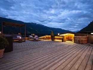 Comfort Rock Crystal Vacation rental in Tirol