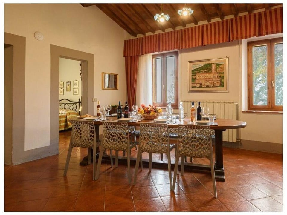 Villa Colombini Comfortable holiday residence Villa in Tuscany