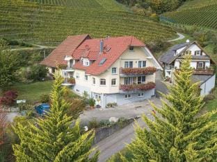 Ferienhof Mayer - Apartment 2 Vacation rental in Ortenau