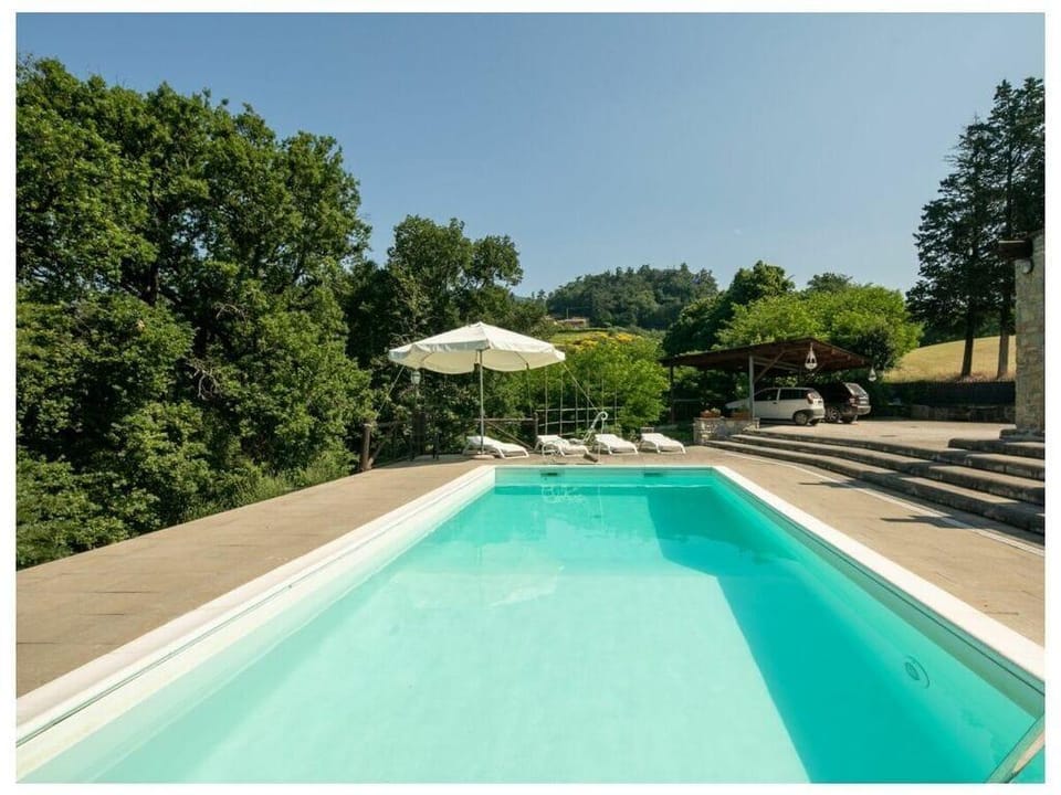 Villa Scarperia Comfortable holiday residence Hotel in Emilia-Romagna