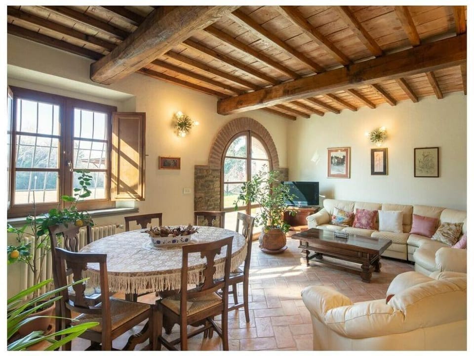 Villa Scarperia Comfortable holiday residence Hotel in Emilia-Romagna