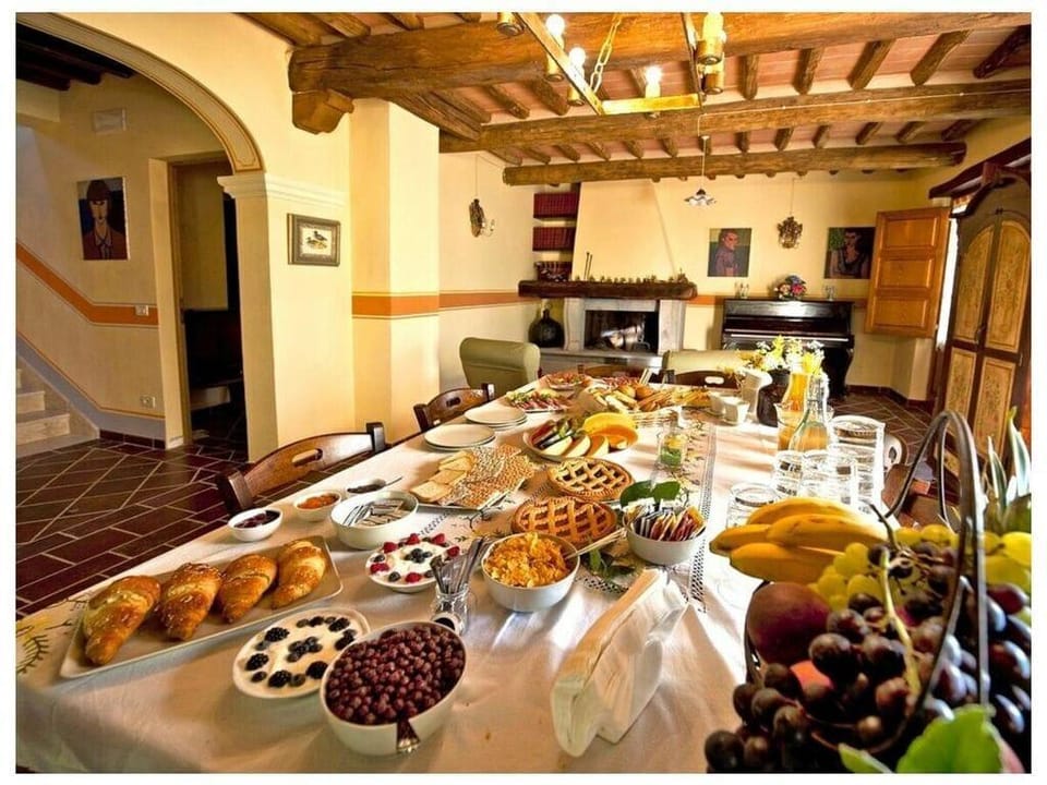 Villa Micol Comfortable holiday residence Villa in Camaiore