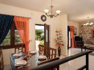Cleopatra Stonehouse Vacation rental in Crete