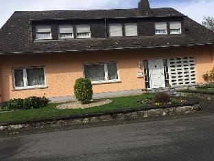 Moselblick Modern retreat Vacation rental in Trier-Saarburg