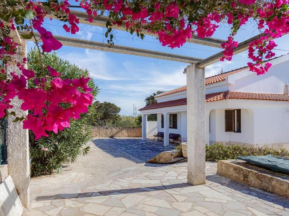 Villa near Luz Beach with Private Pool Villa in Luz