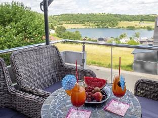 Exclusive apartment with panoramic lake view Vacation rental in Vulkaneifel