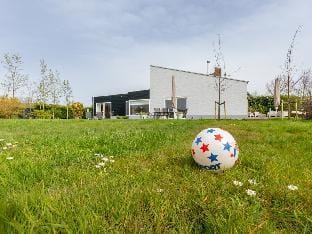 Holiday Home in Nieuwvliet near the Beach Vacation rental in Zeeland, Netherlands