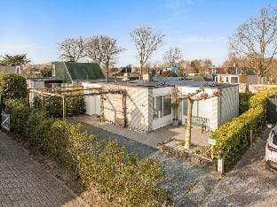 Holiday home Huijsmansverhuur Vacation rental in Ouddorp