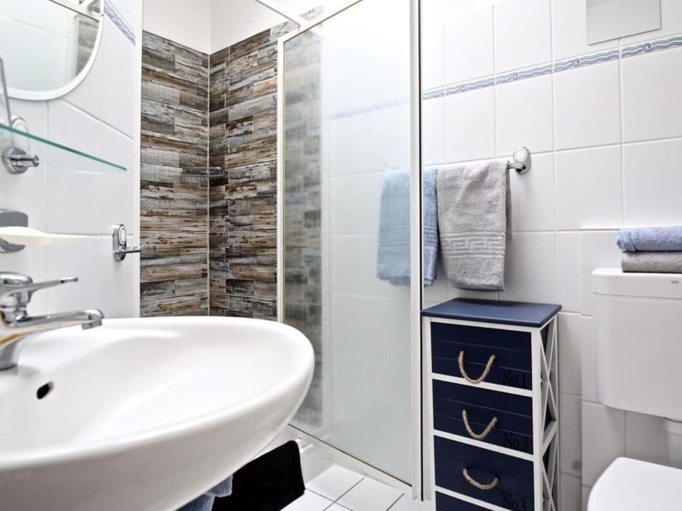 Anchorage South Modern retreat Vacation rental in Friesland