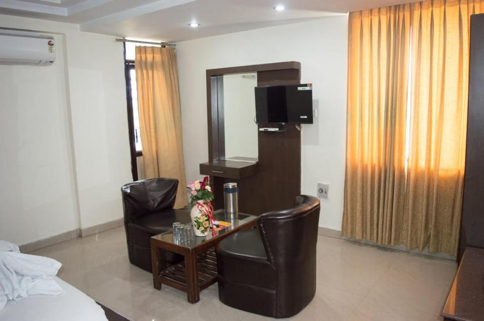 HOTEL KANJI PLAZA Hotel in Jaipur