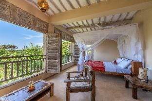 Tombo House Hotel in Diani Beach