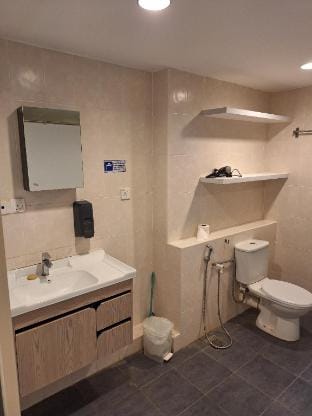 Fahrenheit 88 Condo | 3 min Pavilion KL | 15 Pax  Vacation rental in Federal Territory of Kuala Lumpur