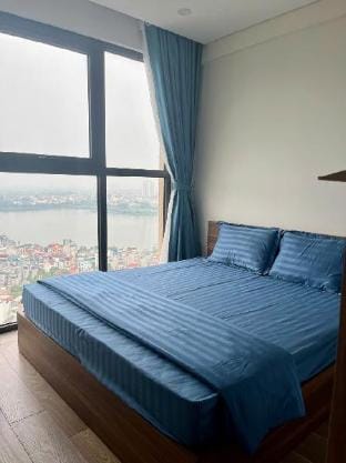 Căn hộ cao cấp 3brs Lake View/Lotte Mall Apartment in Laos