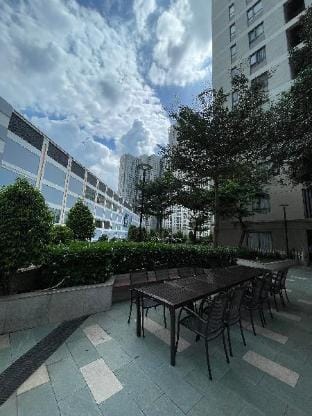 HHomes - Lovely 2BR Sunset view & Pool GYM Masteri Apartment in Ho Chi Minh City