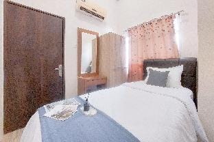 Best Deal & Cozy 2BR Serpong Greenview By Travelio Apartment in Jakarta