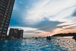 Oceanic Gateway: Manis Suite - Seaside Splendor Vacation rental in Kota Kinabalu