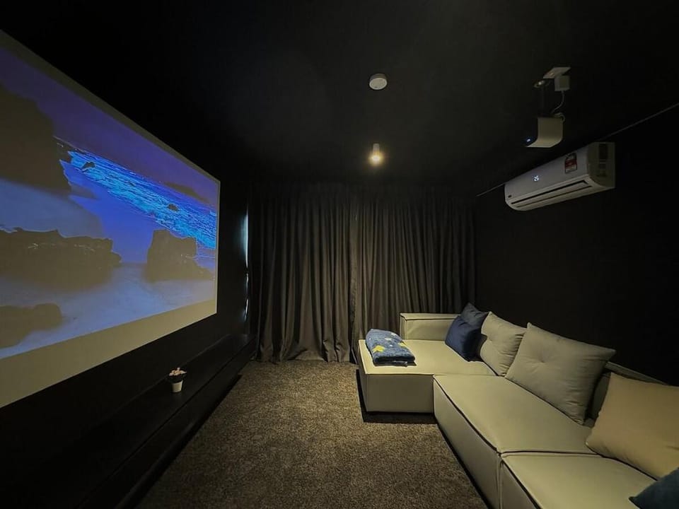 MRT to Bukit Bintang Arte Cheras Retreat Moka Apartment in Federal Territory of Kuala Lumpur