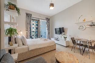 Close to beach I Marina view I Great amenities Apartment in Dubai