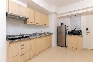 Infina Towers 2BR Condo + Balcony near LRT Apartment in Quezon City