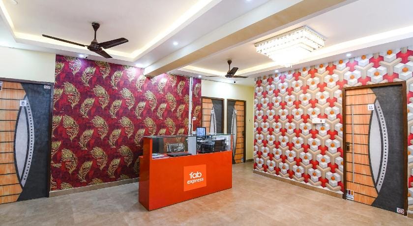 Comfort Stays Hotel in Kolkata