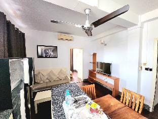 Lovely spacious 1 bedroom BKK2 Apartment in Phnom Penh Province