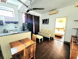 Lovely spacious 1 bedroom BKK2 Apartment in Phnom Penh Province