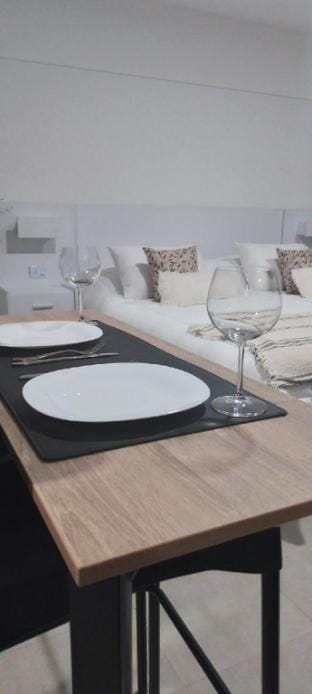 Estudio Ejecutivo. Trabajo y confort. G&A Rent Apartment in Ezeiza