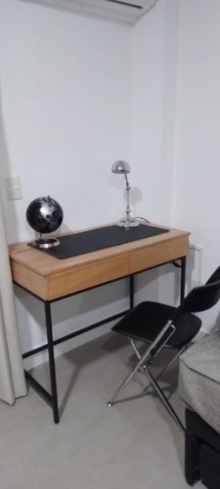 Estudio Ejecutivo. Trabajo y confort. G&A Rent Apartment in Ezeiza