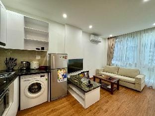 Studio-201 apartment at Nguyễn Đổng Chi, Cầu Diễn. Vacation rental in Laos