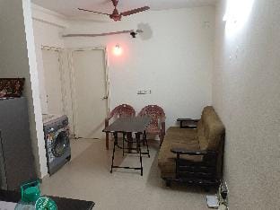 Akshaya flat s ground floor fully furnished .  Apartment in Tamil Nadu
