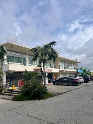 A studio unit condo with balcony Vacation rental in Lapu-Lapu City