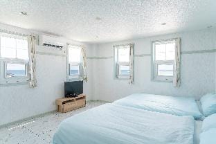 Marina Bay Toya Vacation rental in Okinawa Prefecture