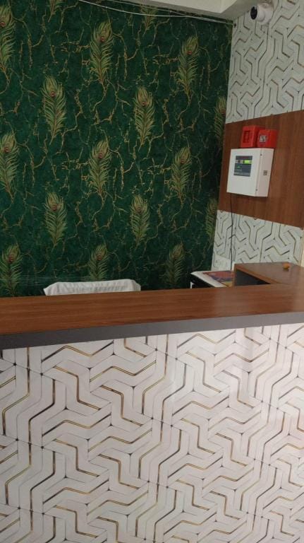 Hotel AROTEL , Ahmedabad Hotel in Ahmedabad