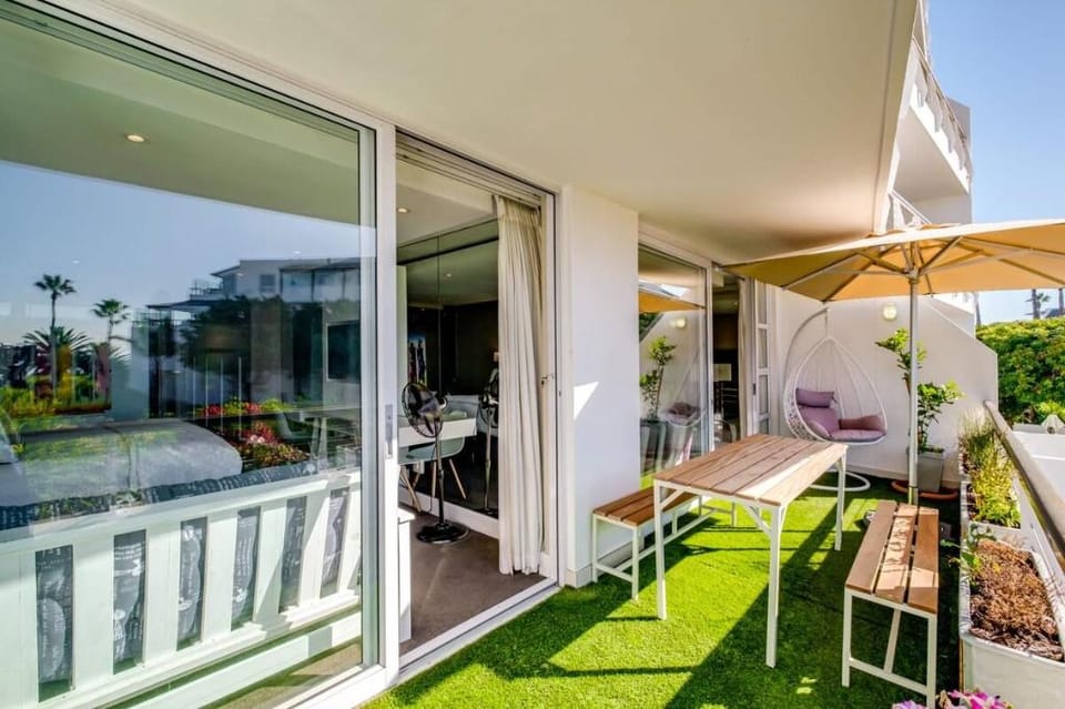 Elegant Apartment at the Waterclub (Amani Views) Apartment in Cape Town