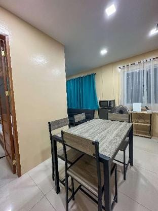 The Cozy Casita in Taguig 10pax BGC & Mckinley Vacation rental in Makati